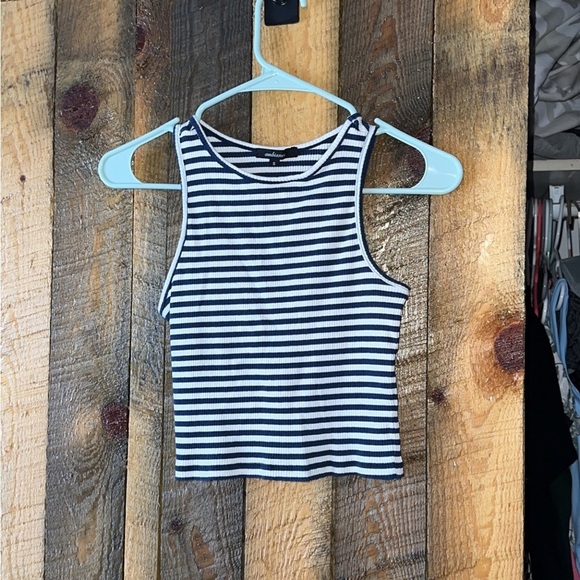 Striped tank - Picture 1 of 1